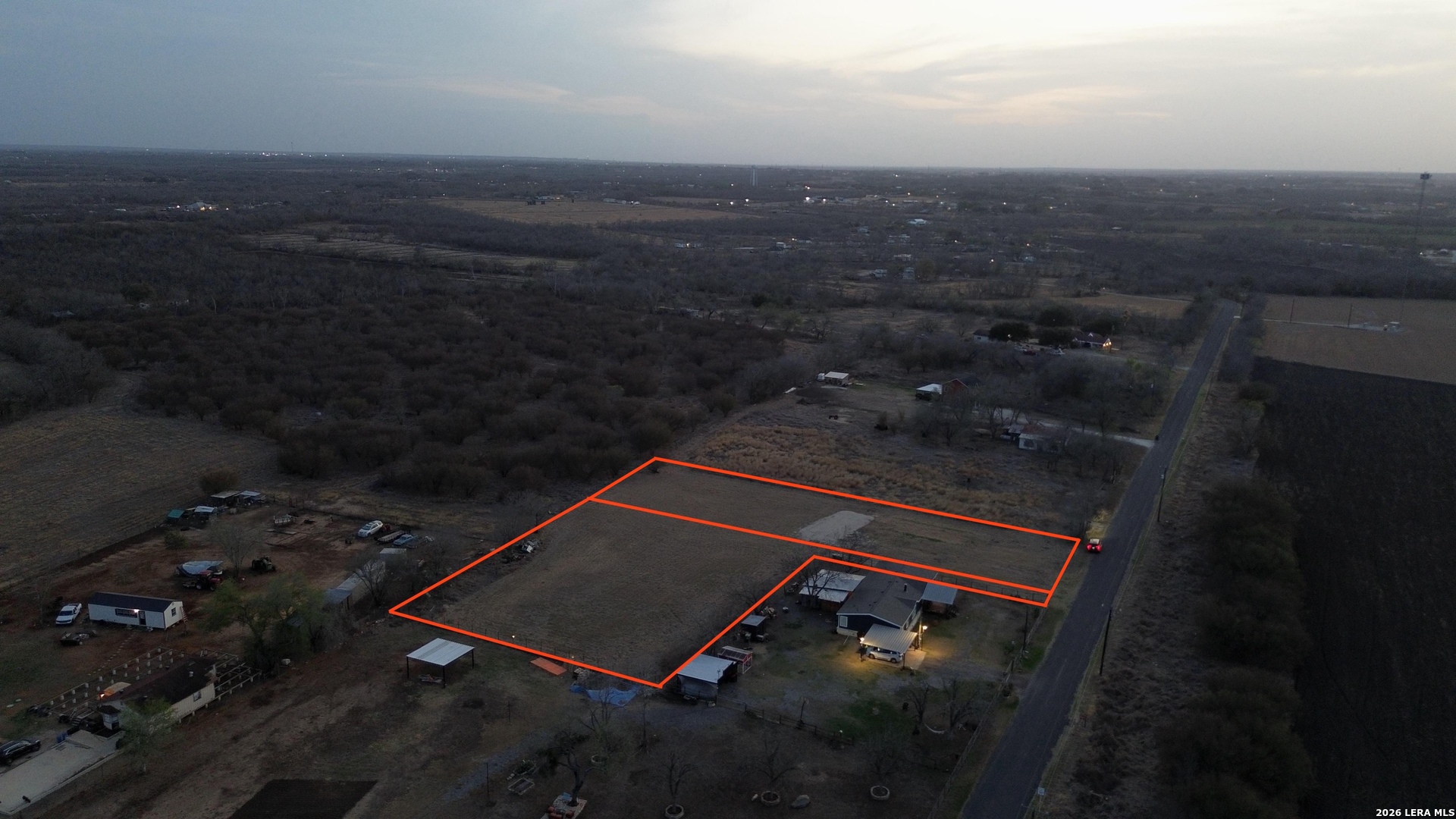 main property photo 3