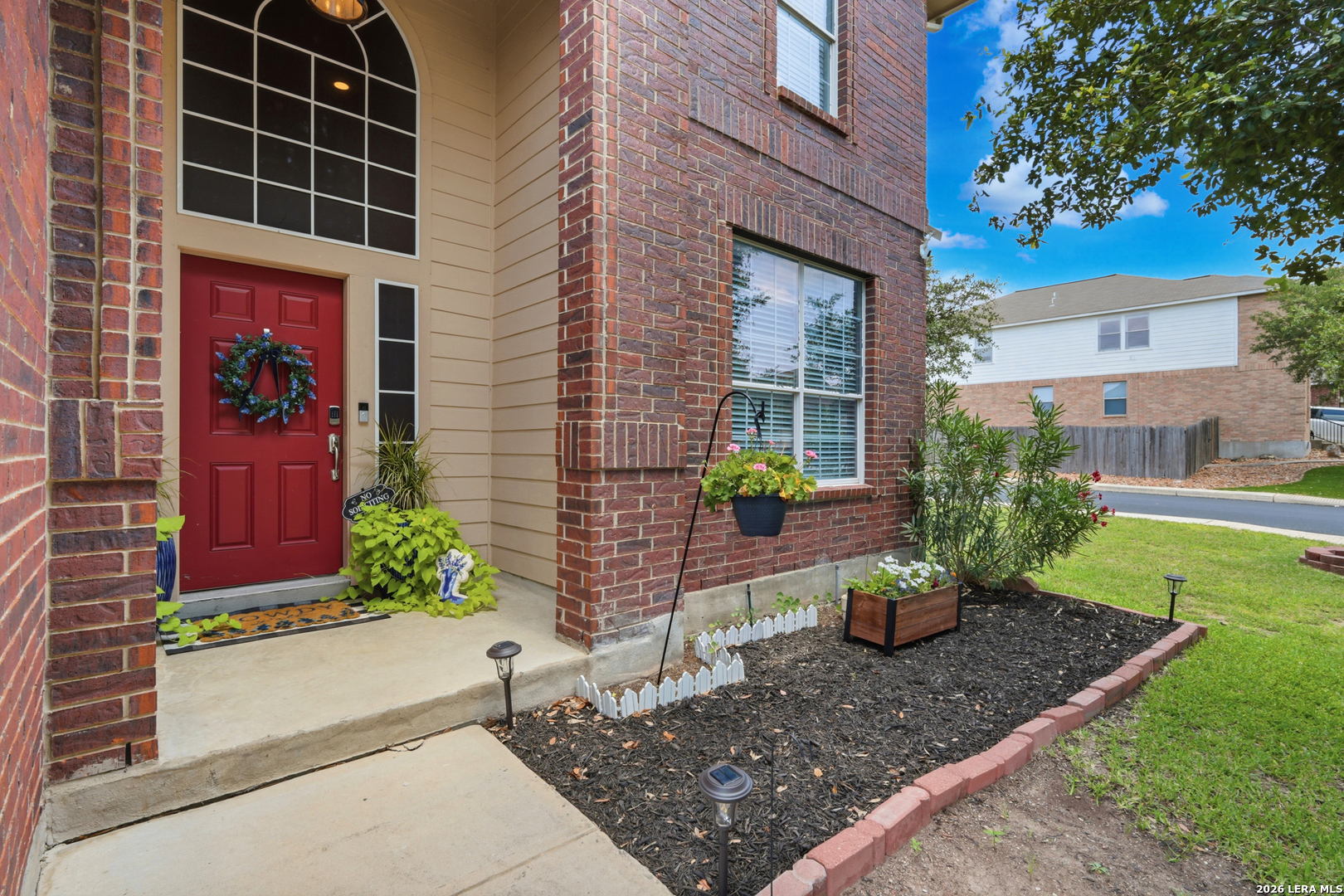main property photo 3