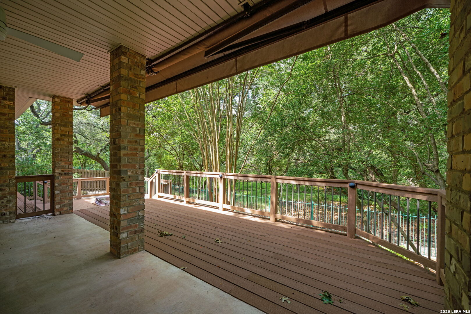 main property photo 29