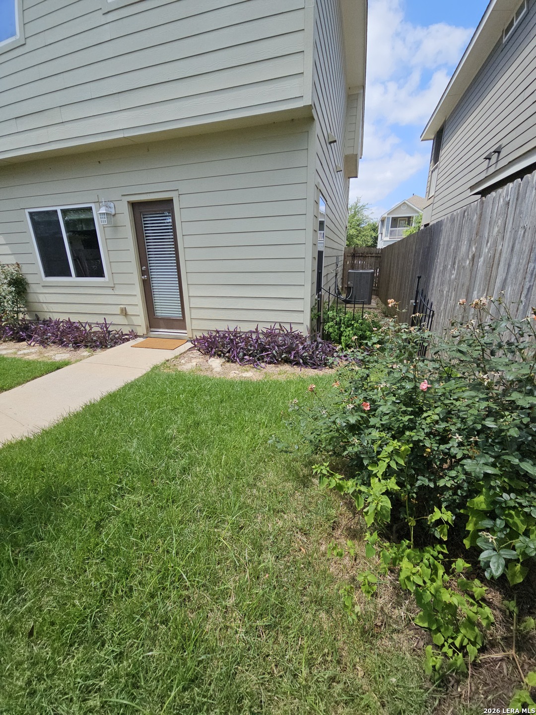 main property photo 54