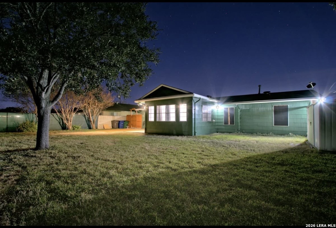 main property photo 6