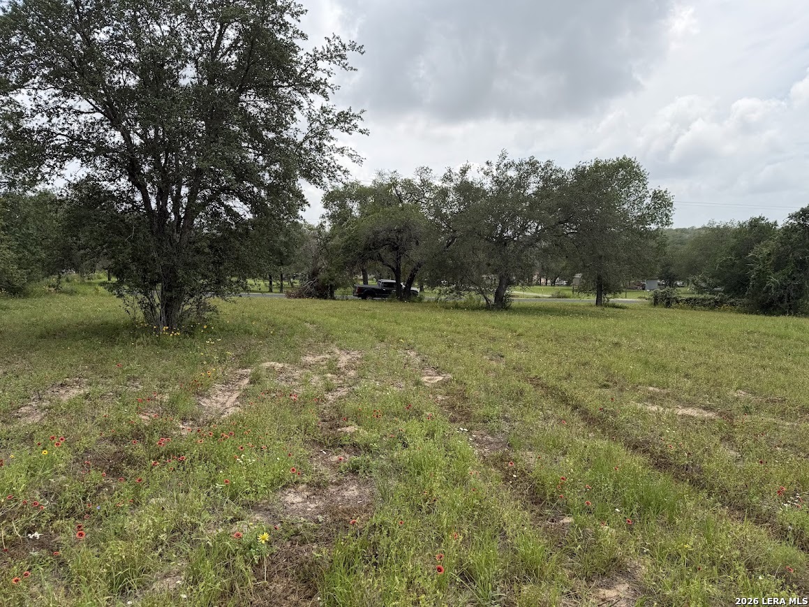 main property photo 11