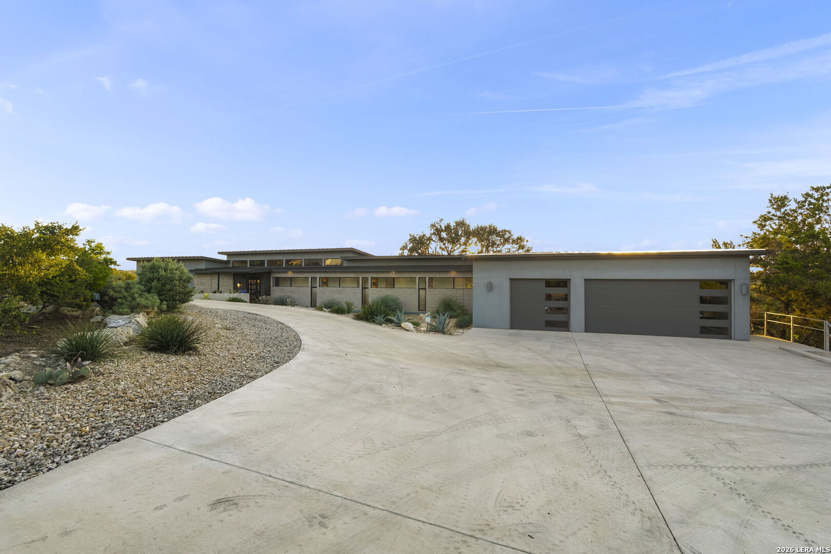 main property photo 83