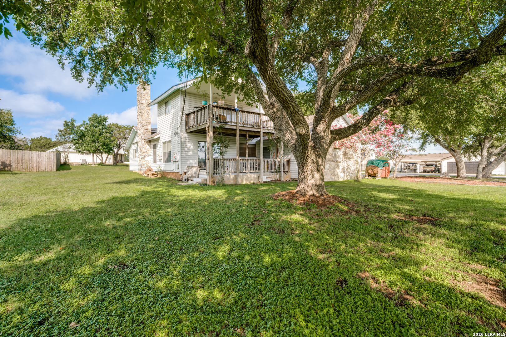 main property photo 3
