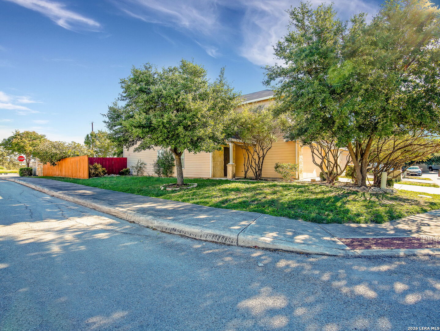 main property photo 4