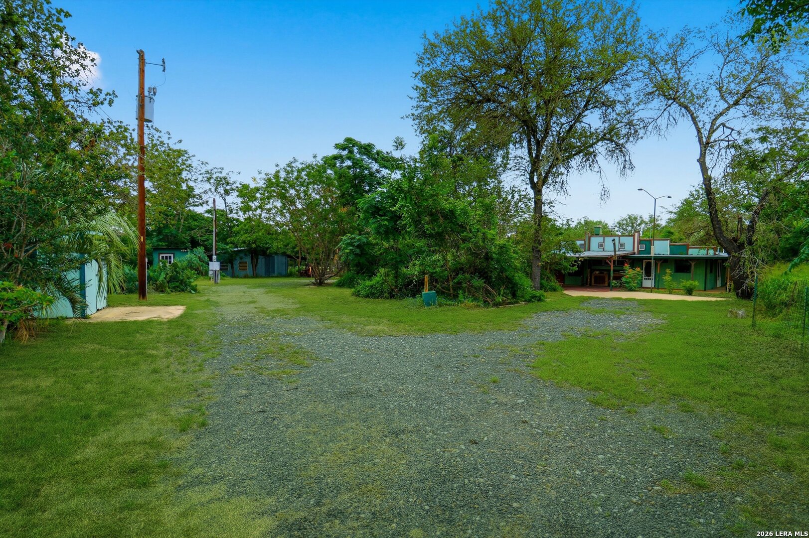 main property photo 22