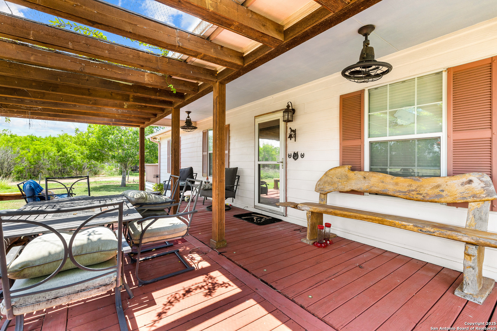 main property photo 5