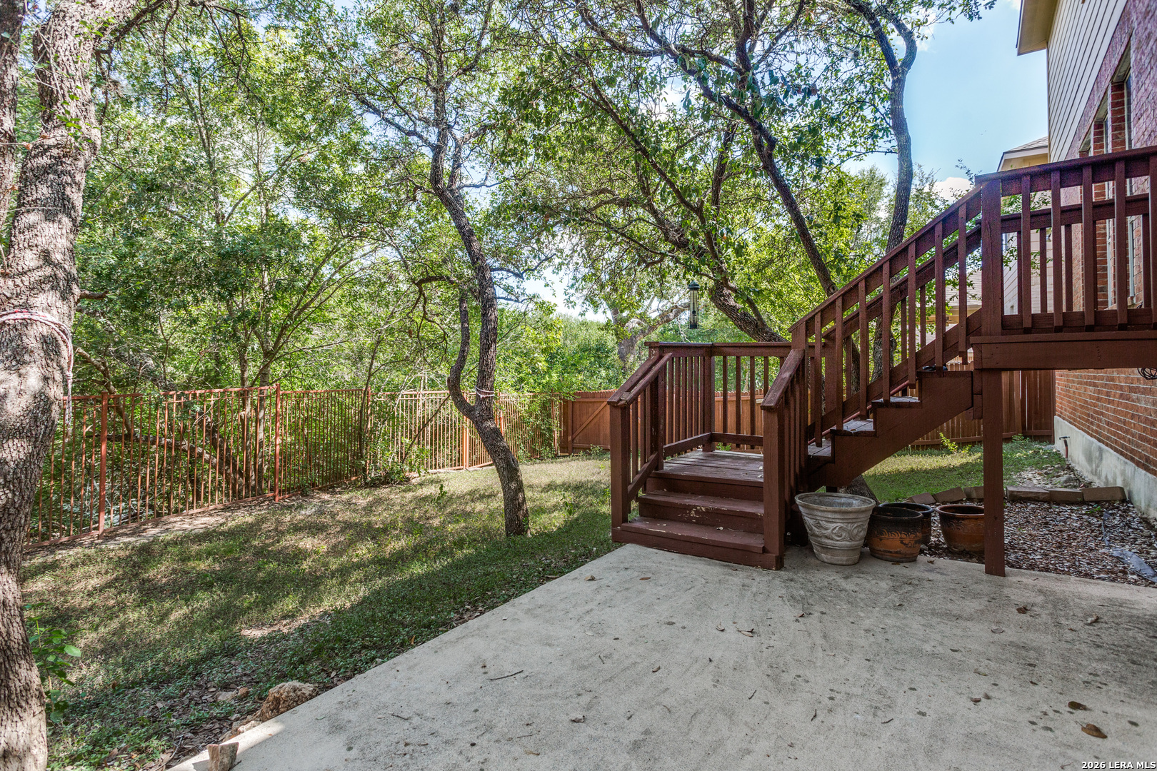 main property photo 26