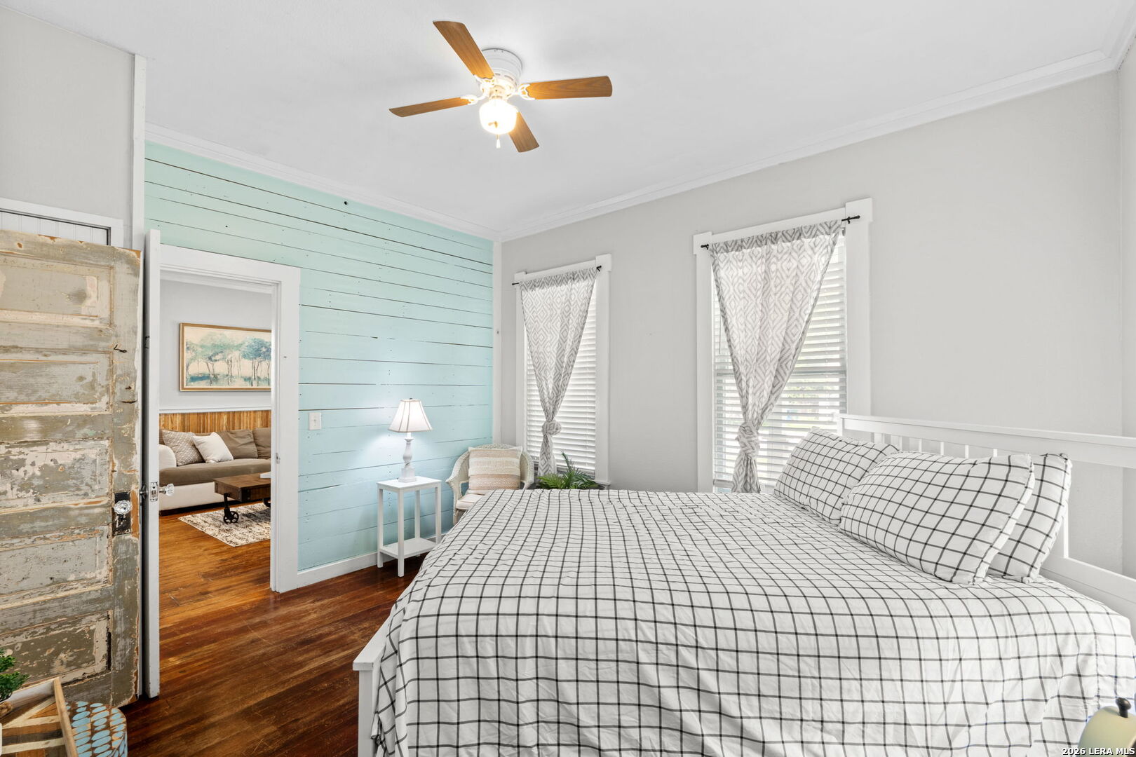 main property photo 14