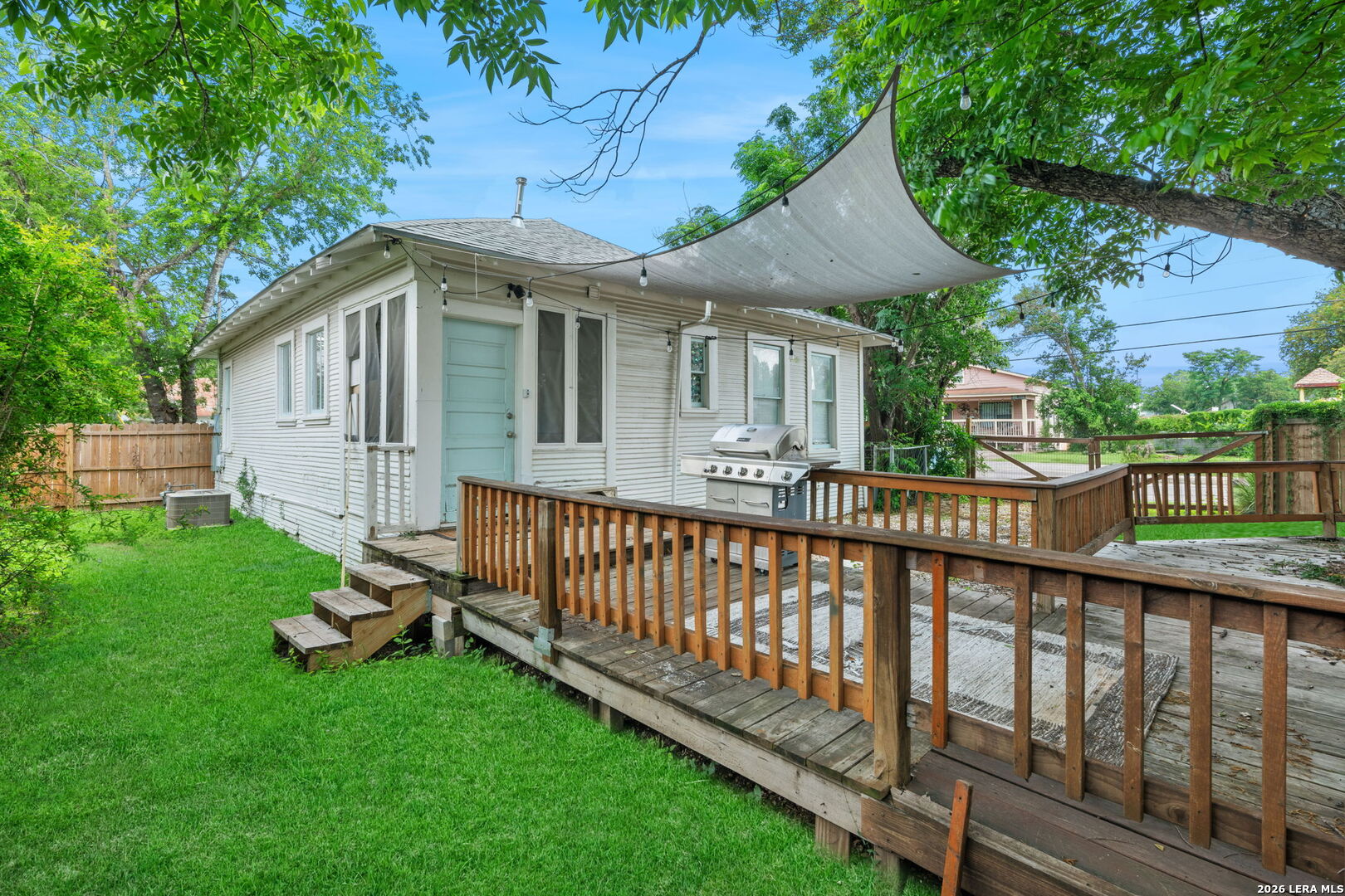 main property photo 20