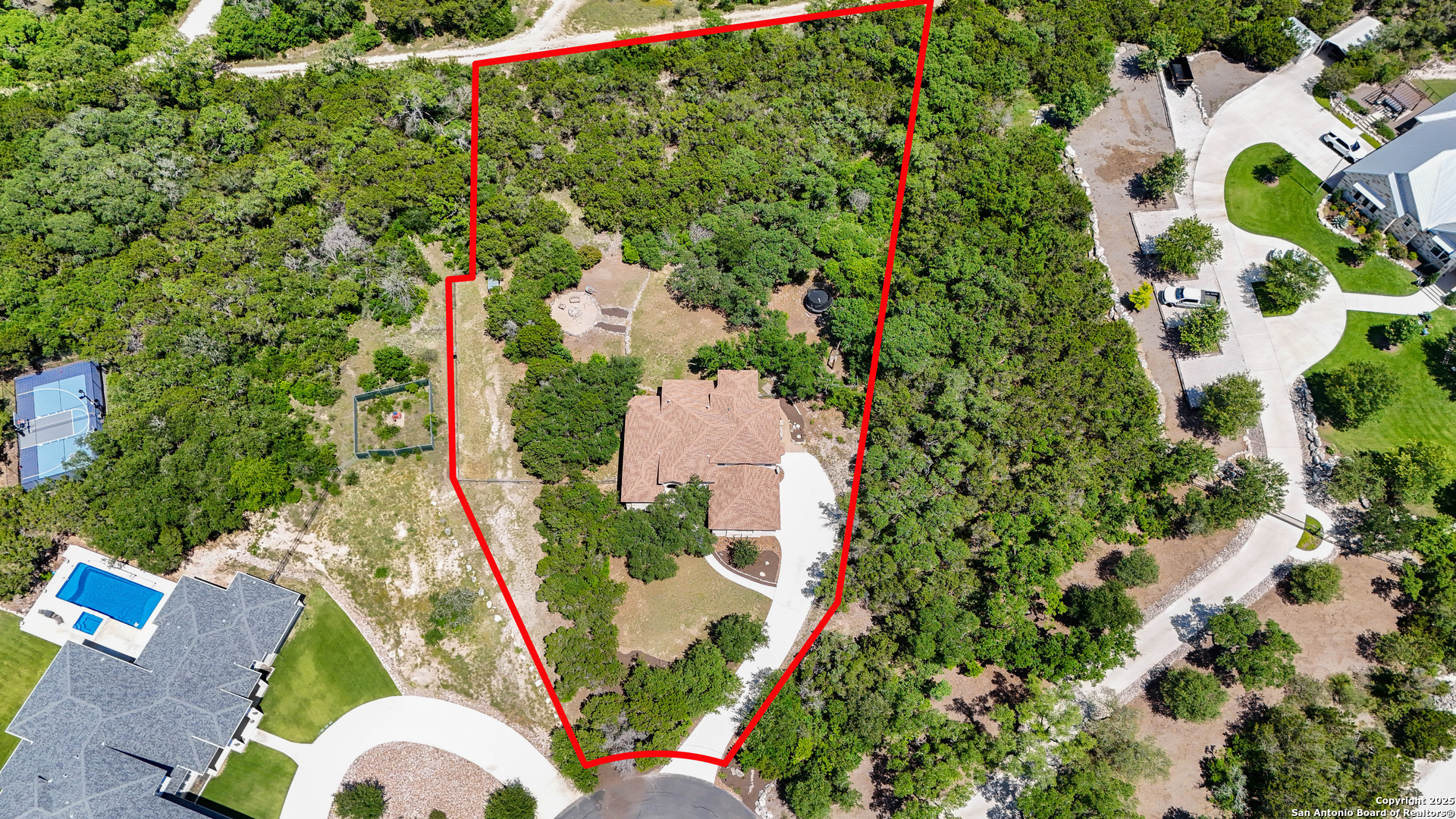 main property photo 1