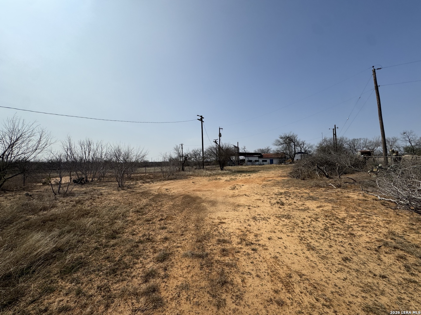 main property photo 11
