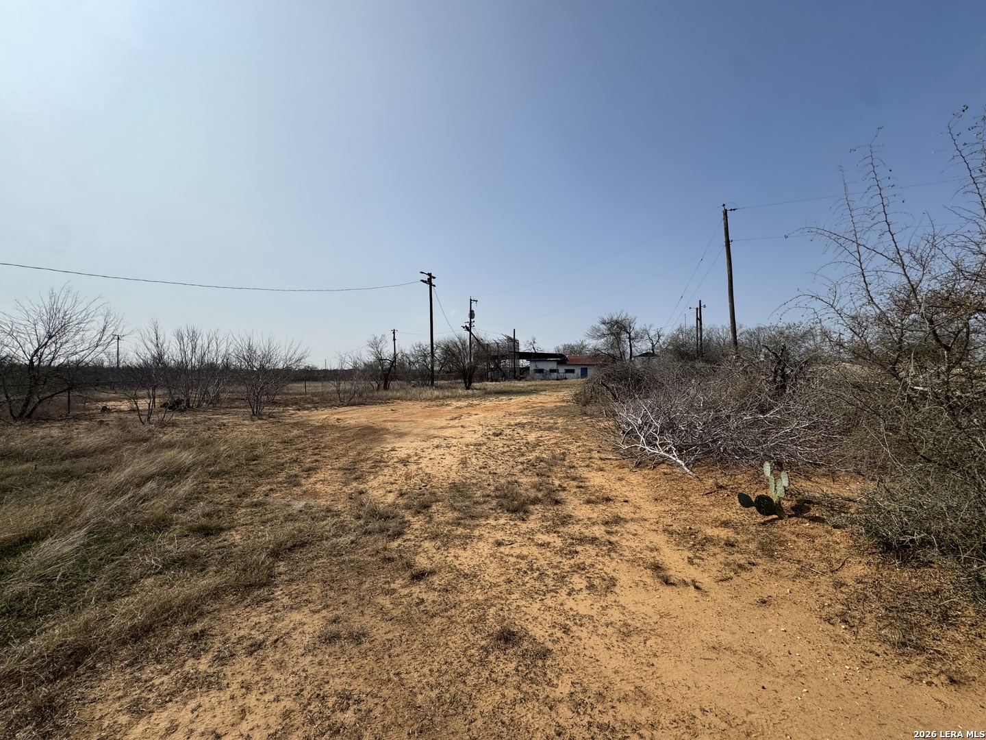 main property photo 9
