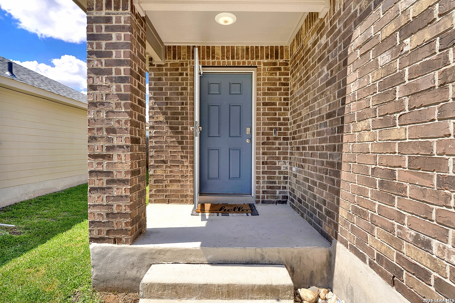 main property photo 5