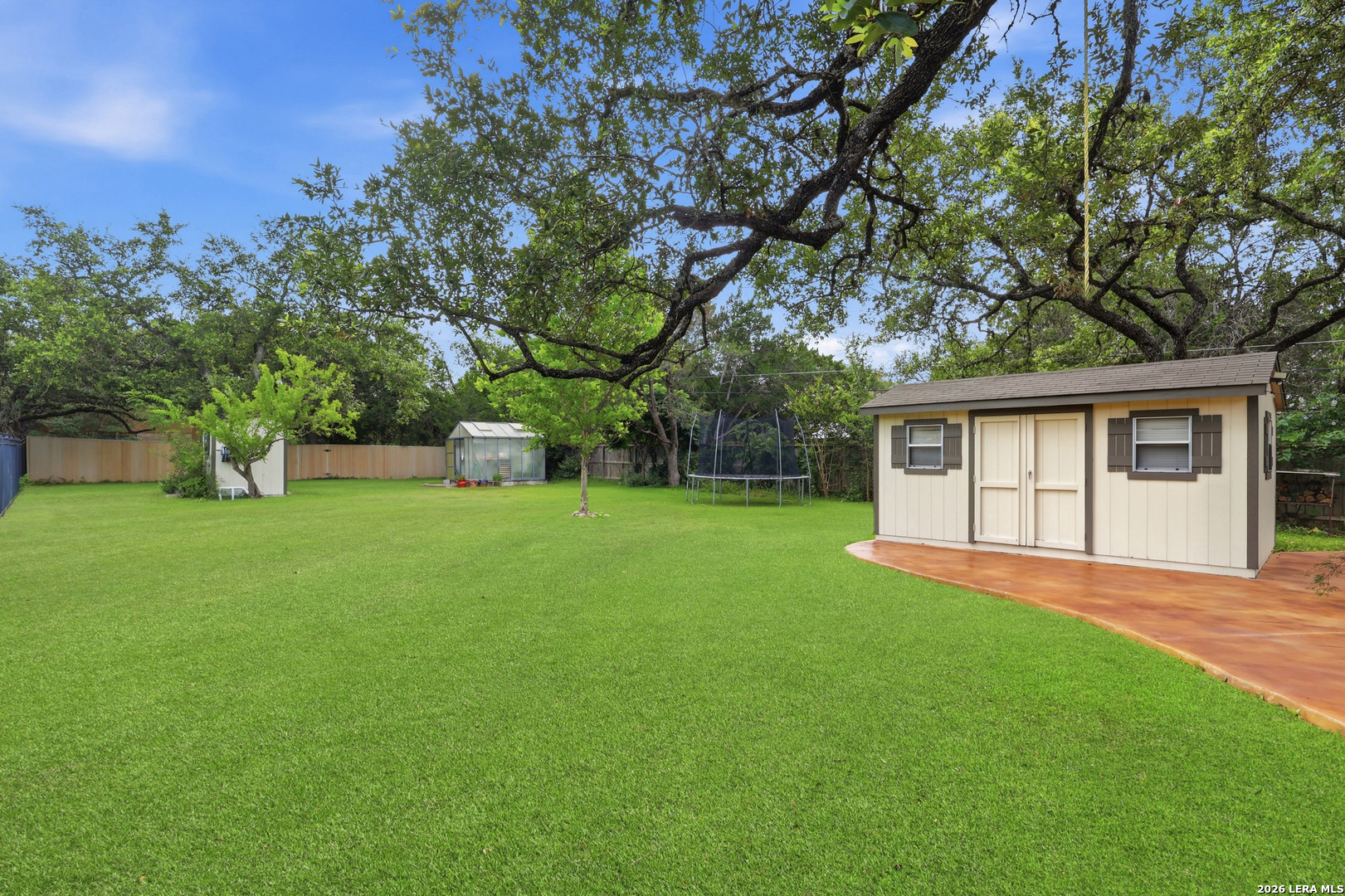 main property photo 23