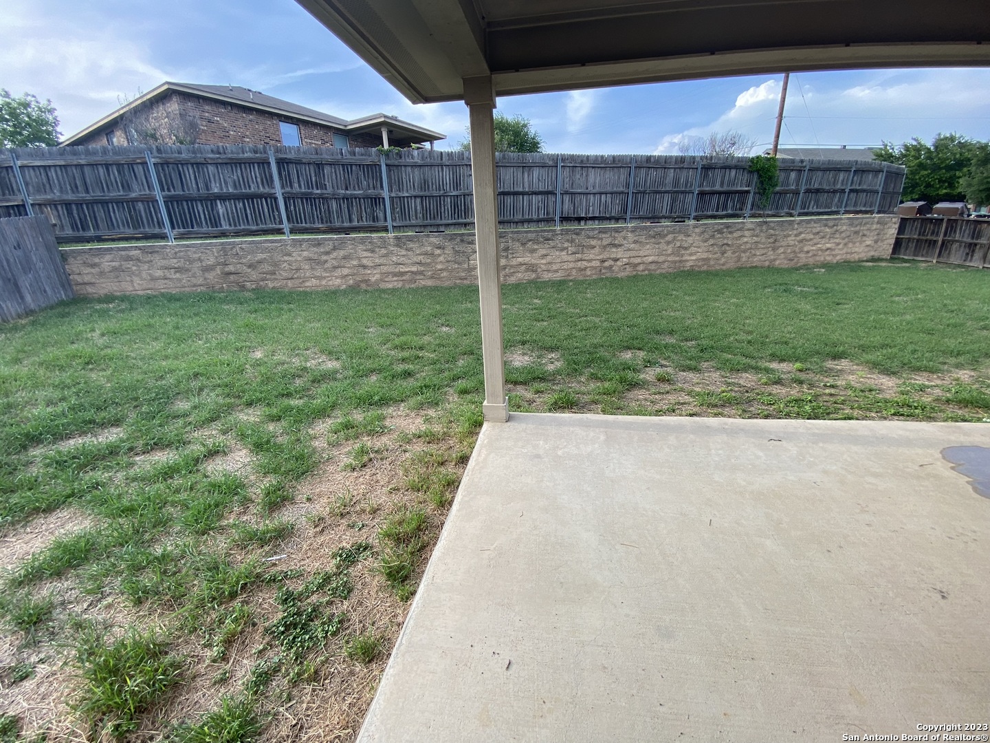 main property photo 18