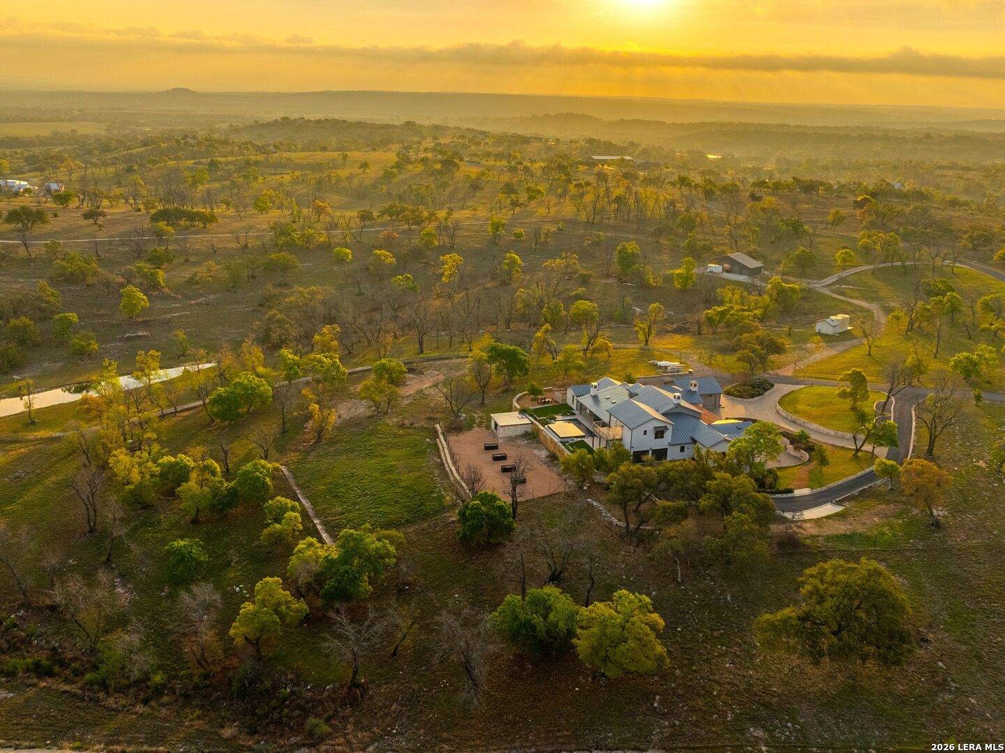 main property photo 77