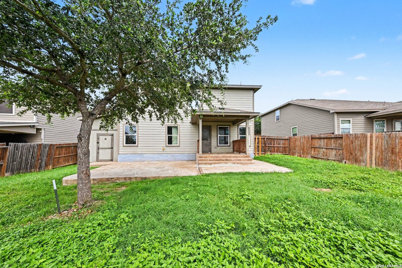 main property photo 30