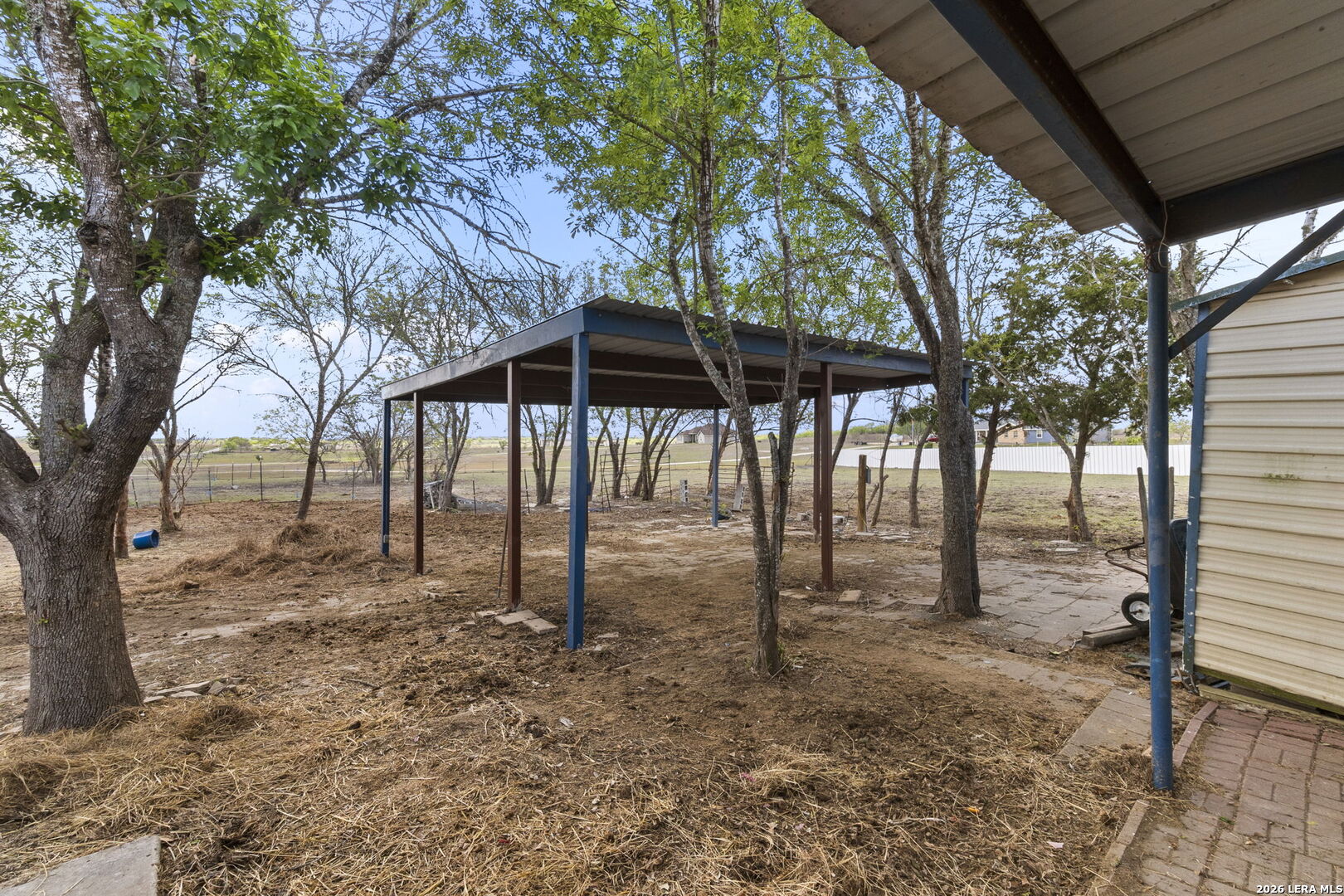 main property photo 12