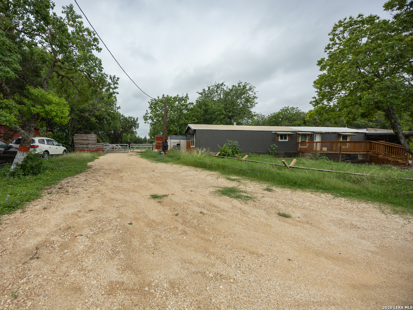 main property photo 45