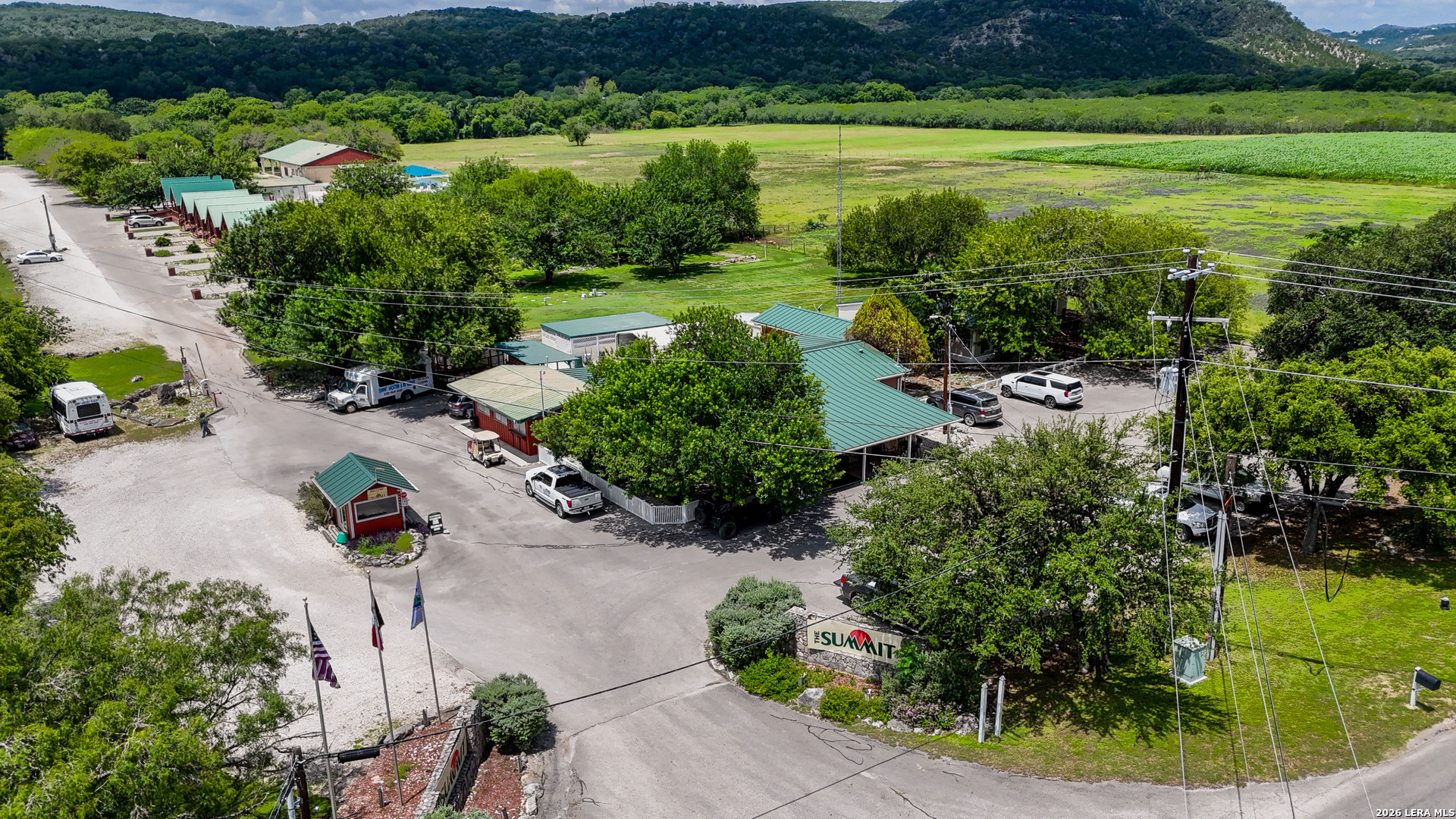 property viewer photo 36