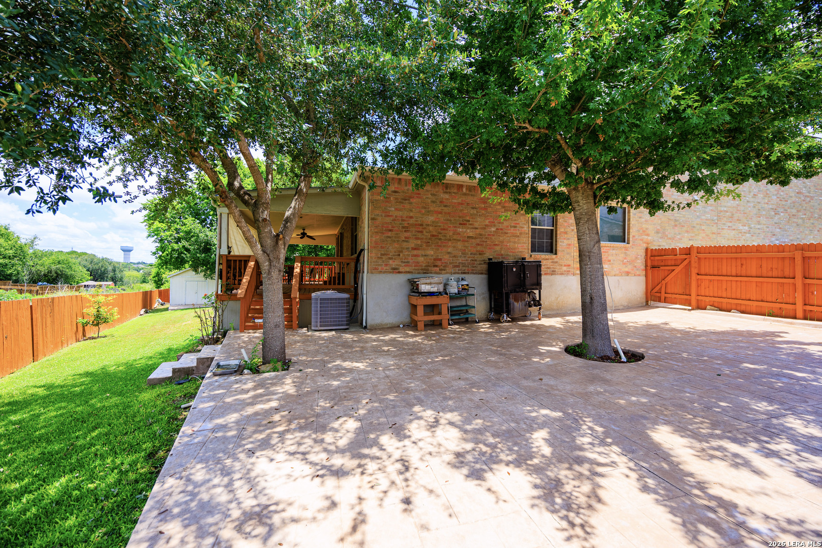 main property photo 37