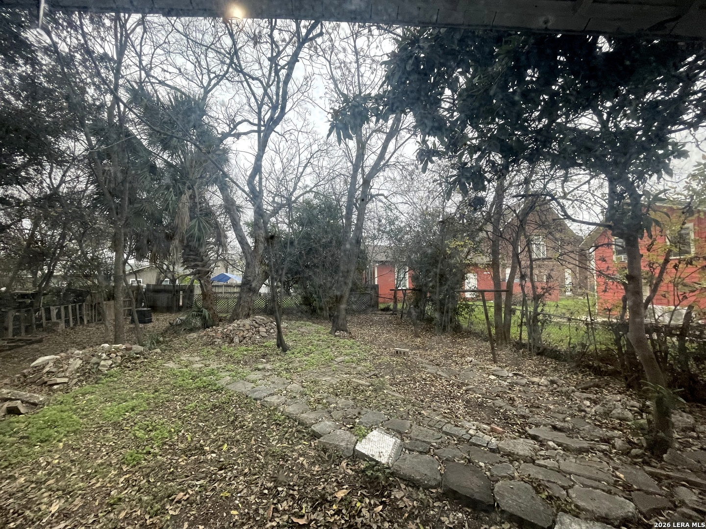 main property photo 19