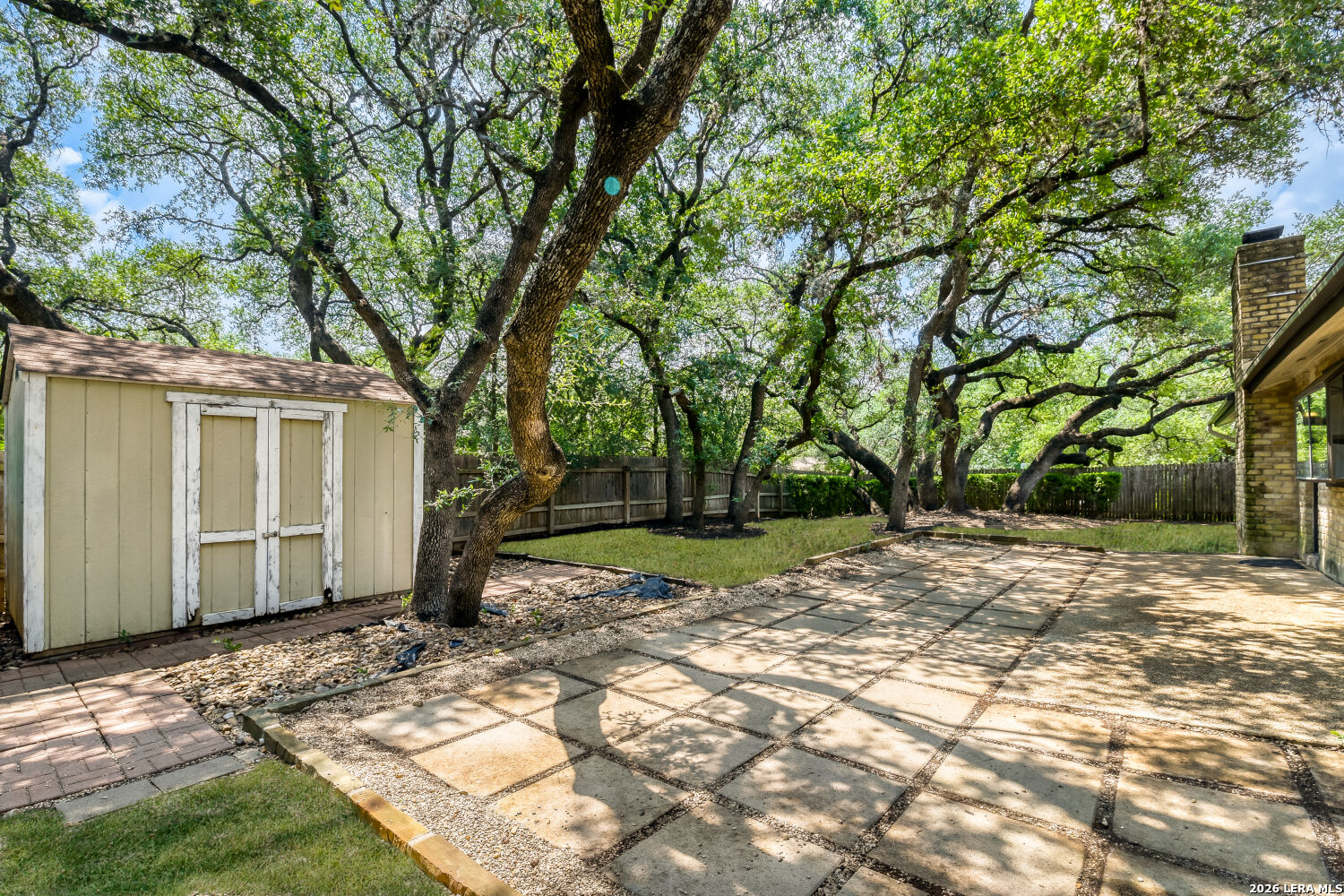 main property photo 22