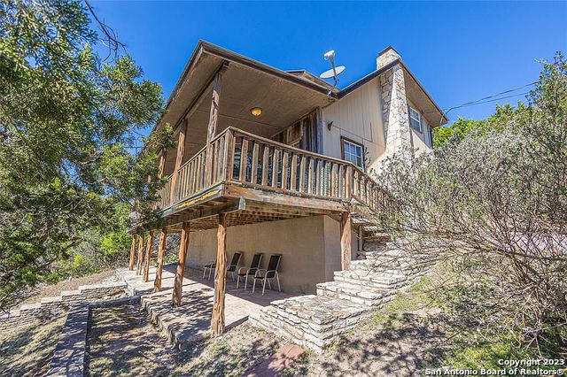 main property photo 44