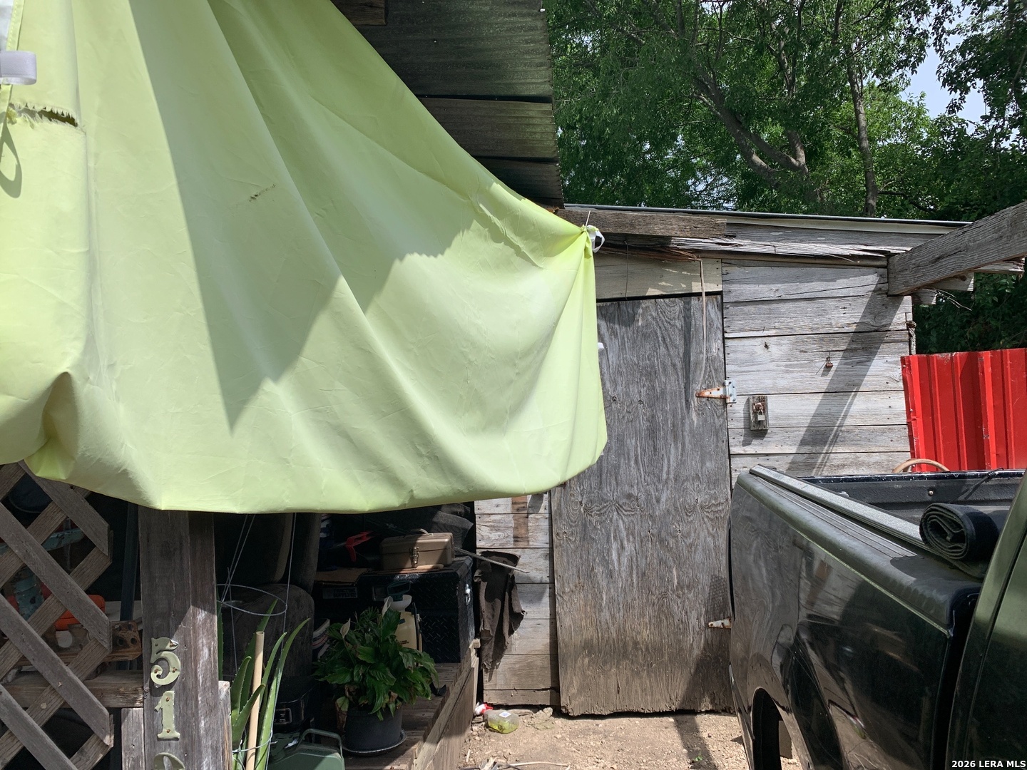 main property photo 17