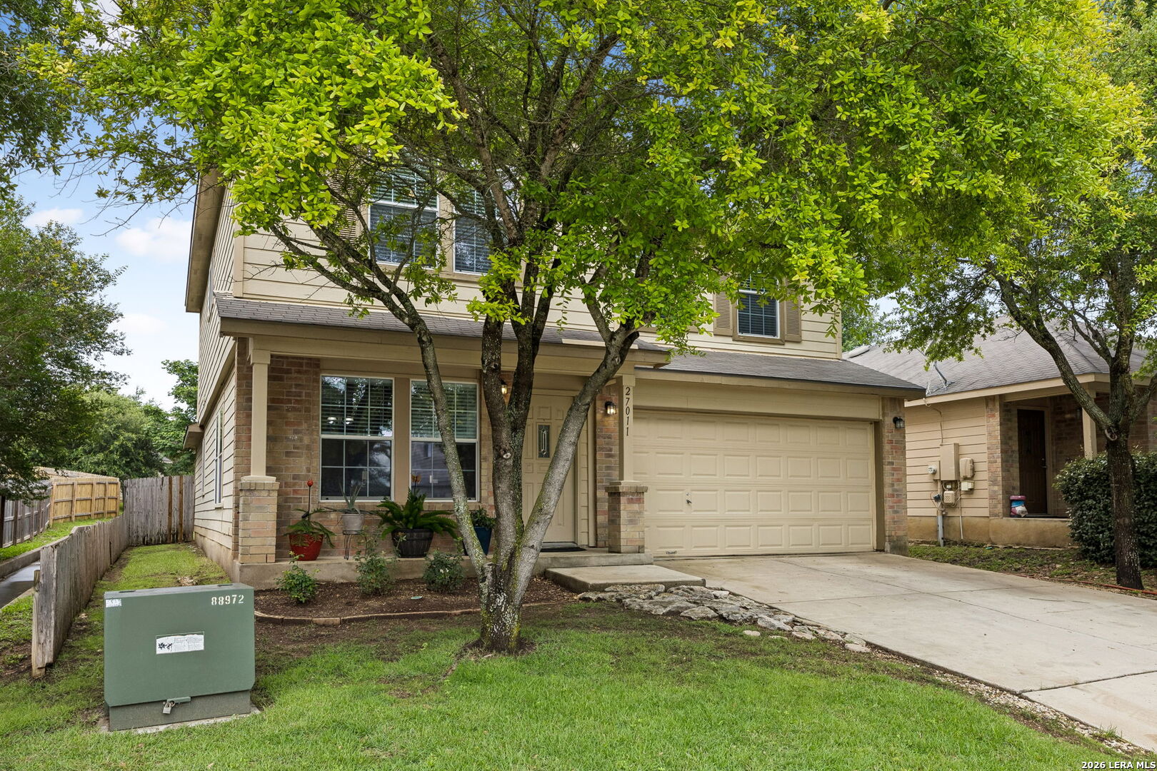 main property photo 3