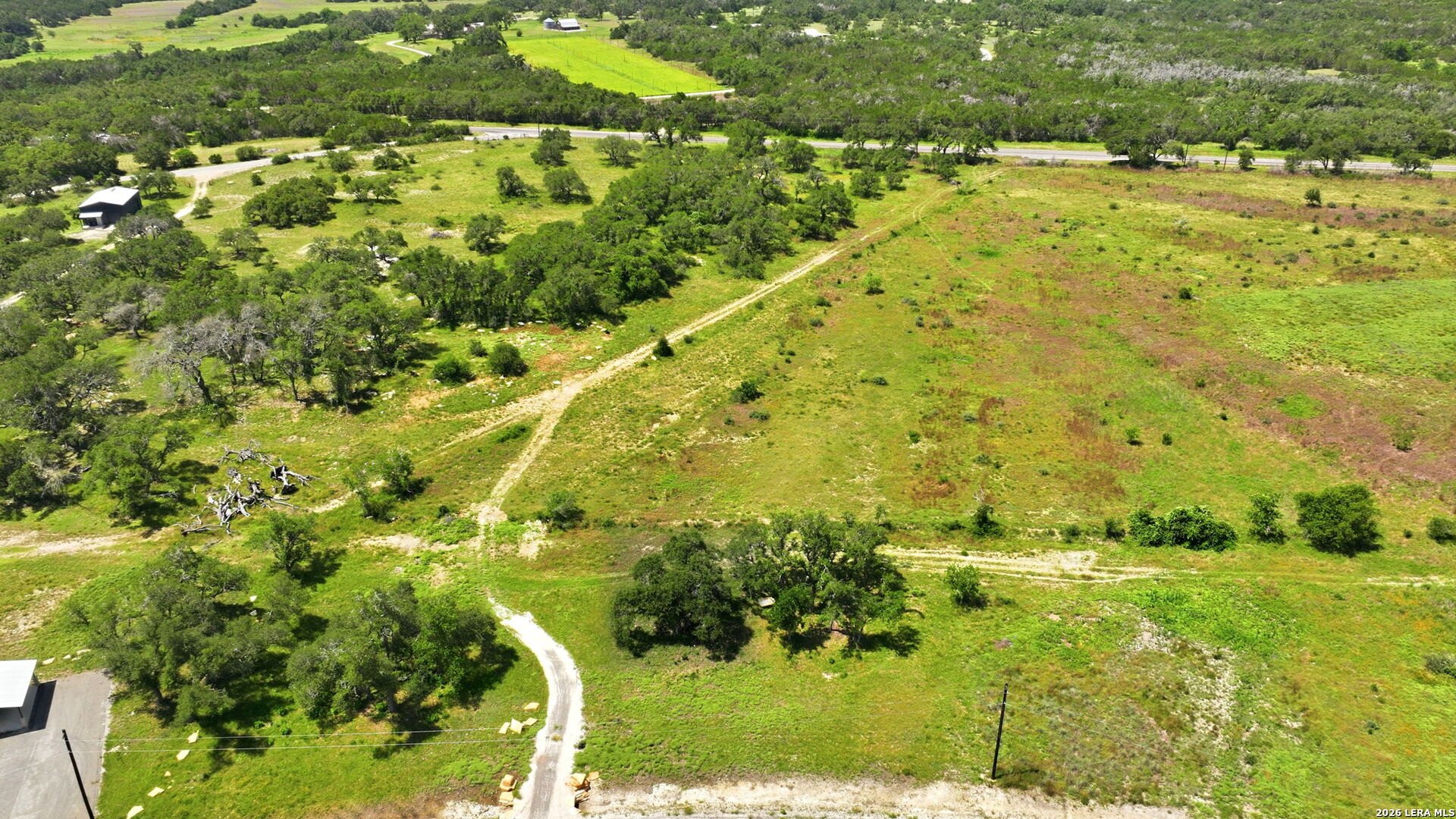main property photo 13