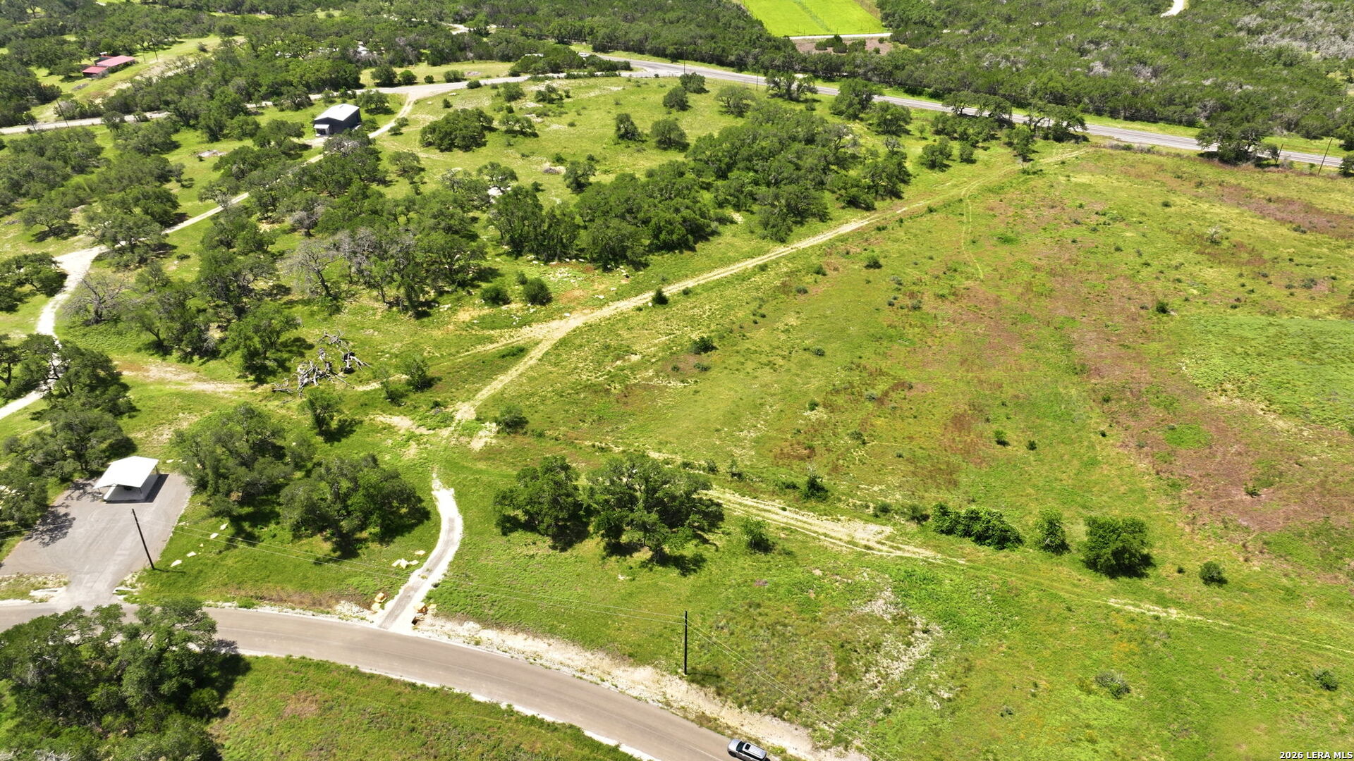 main property photo 14