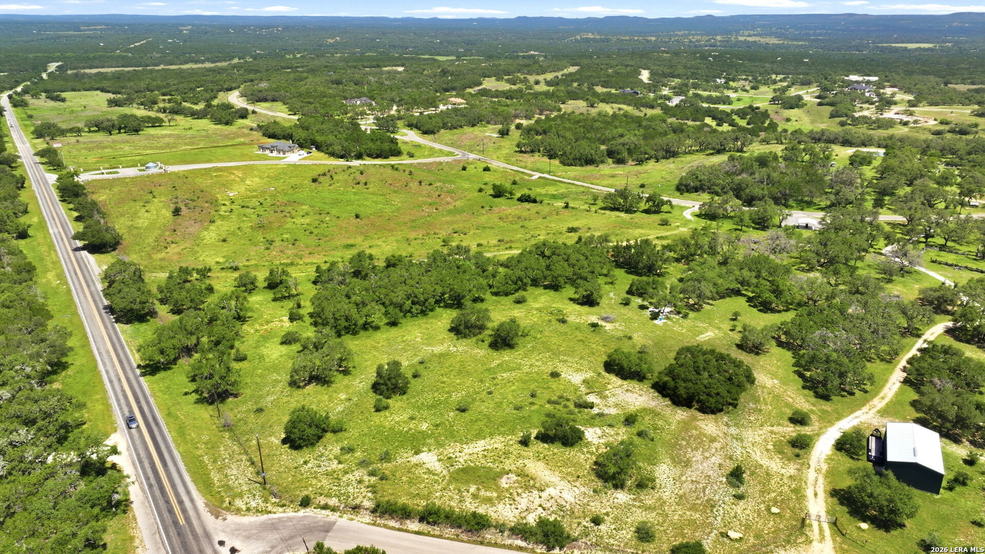main property photo 23