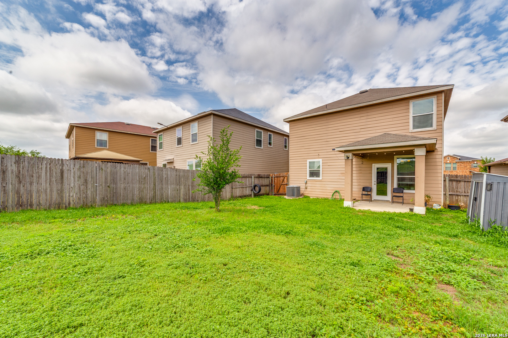 main property photo 24