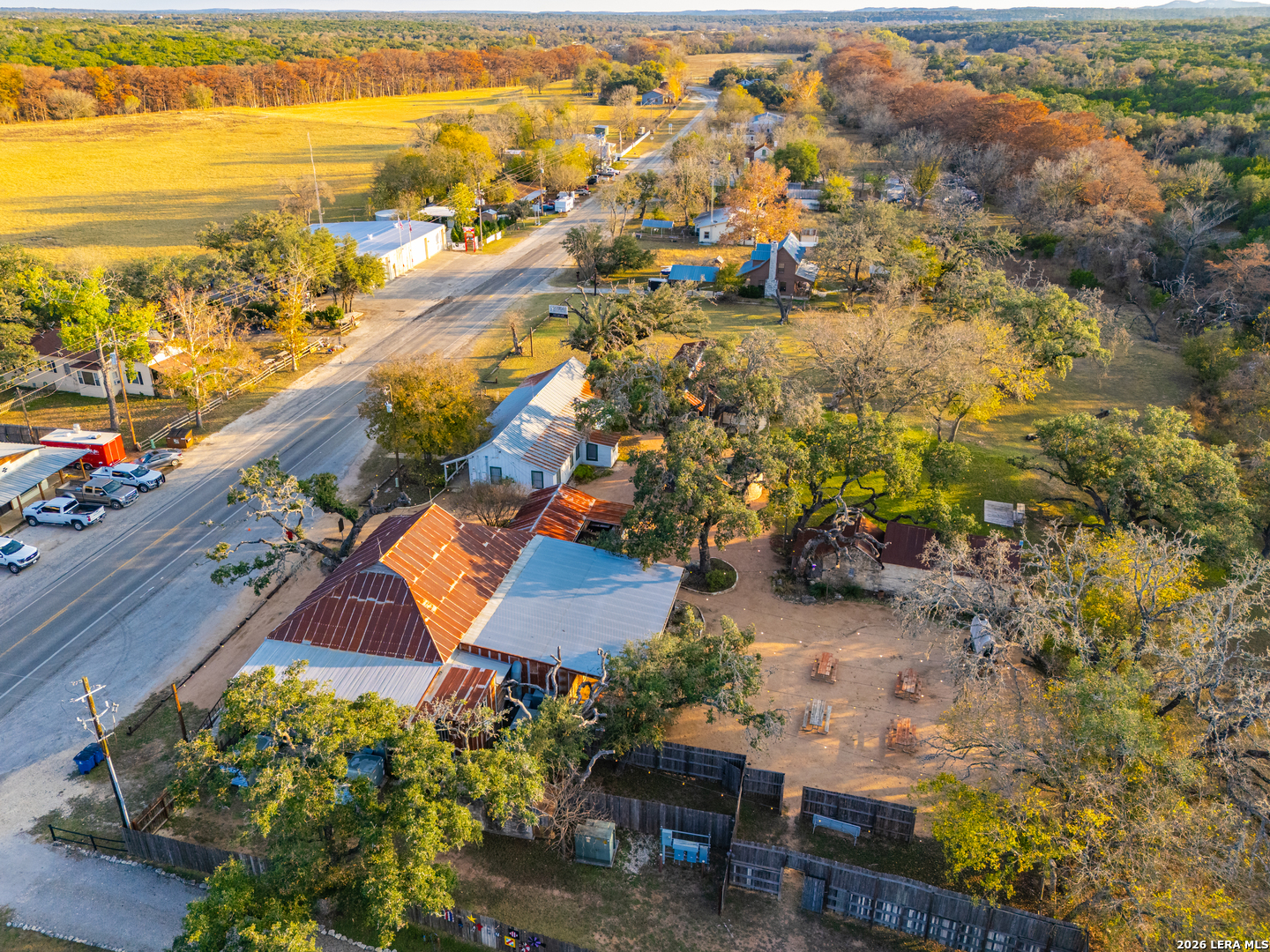 main property photo 32