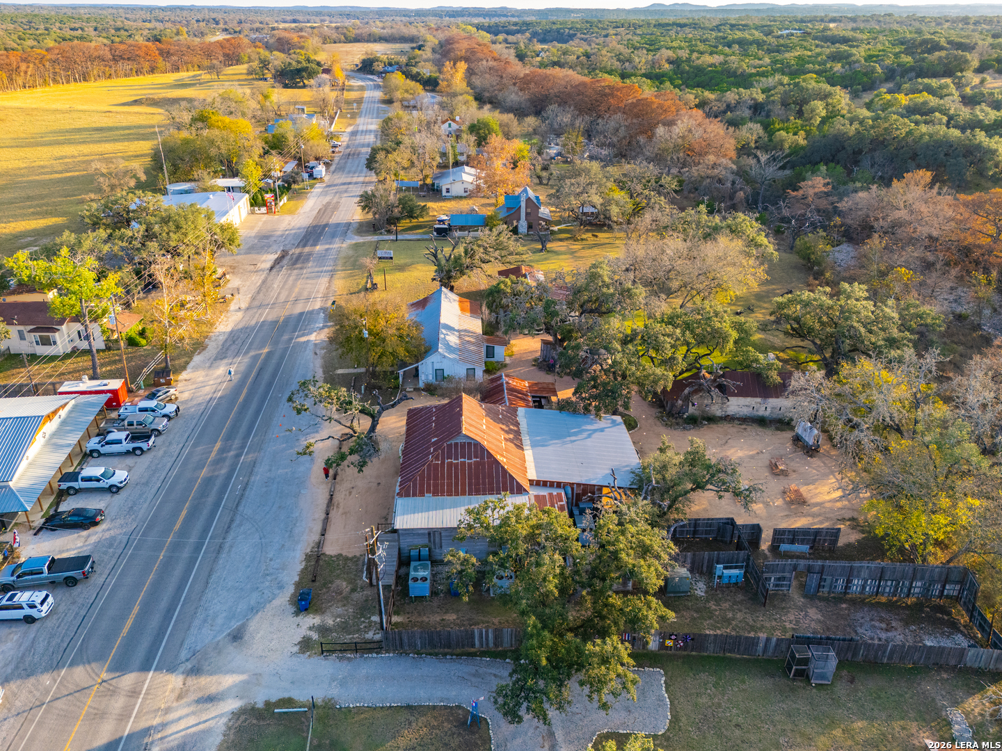 main property photo 33