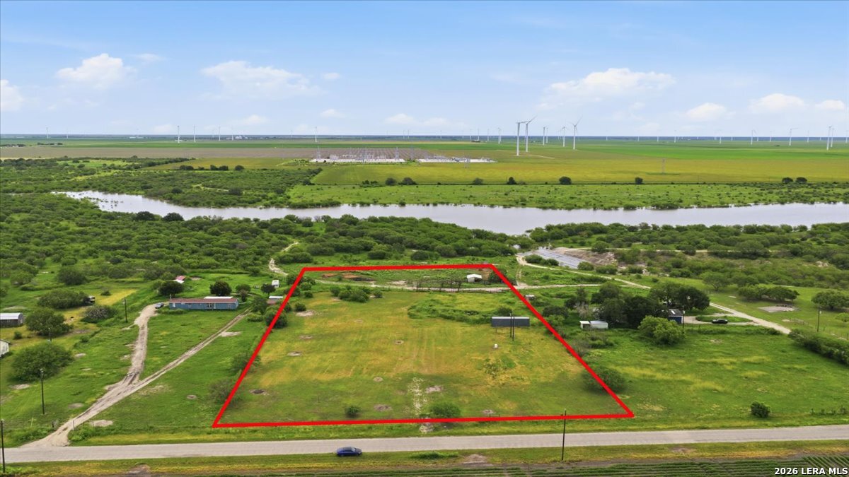 main property photo 6