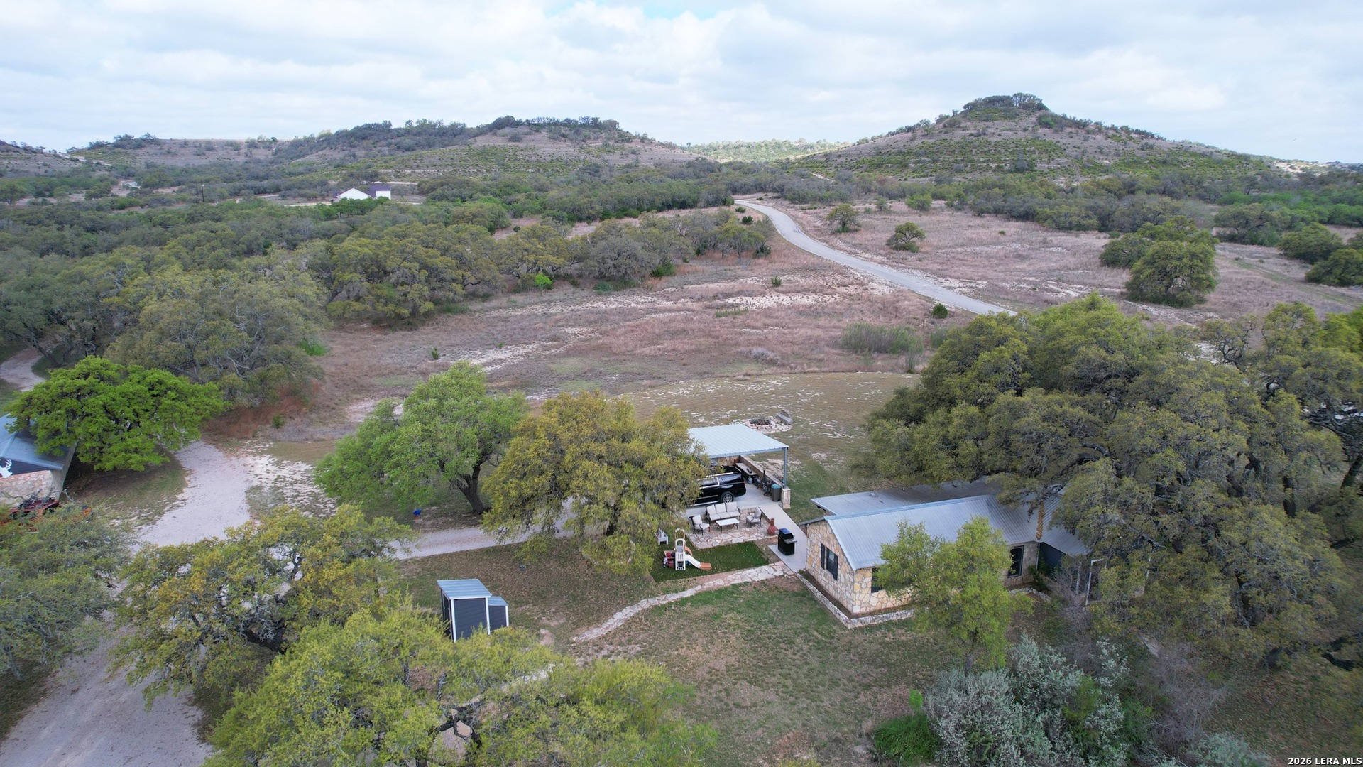 main property photo 24