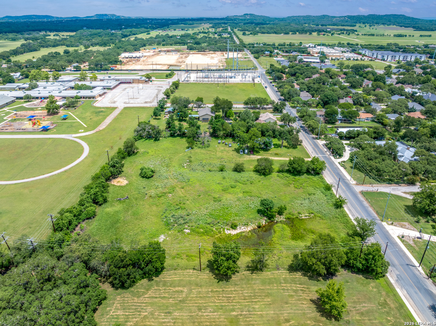 main property photo 18