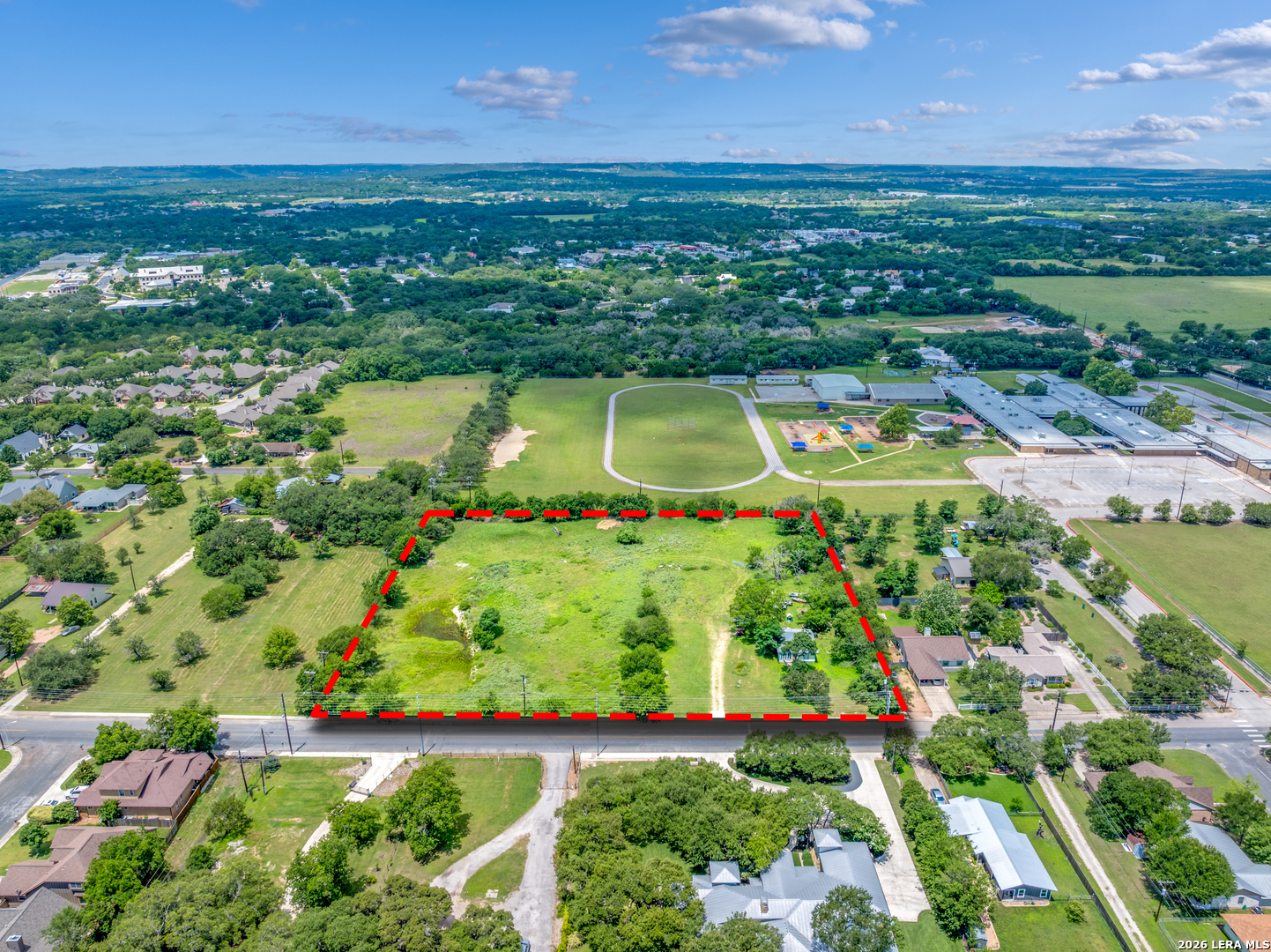 main property photo 4