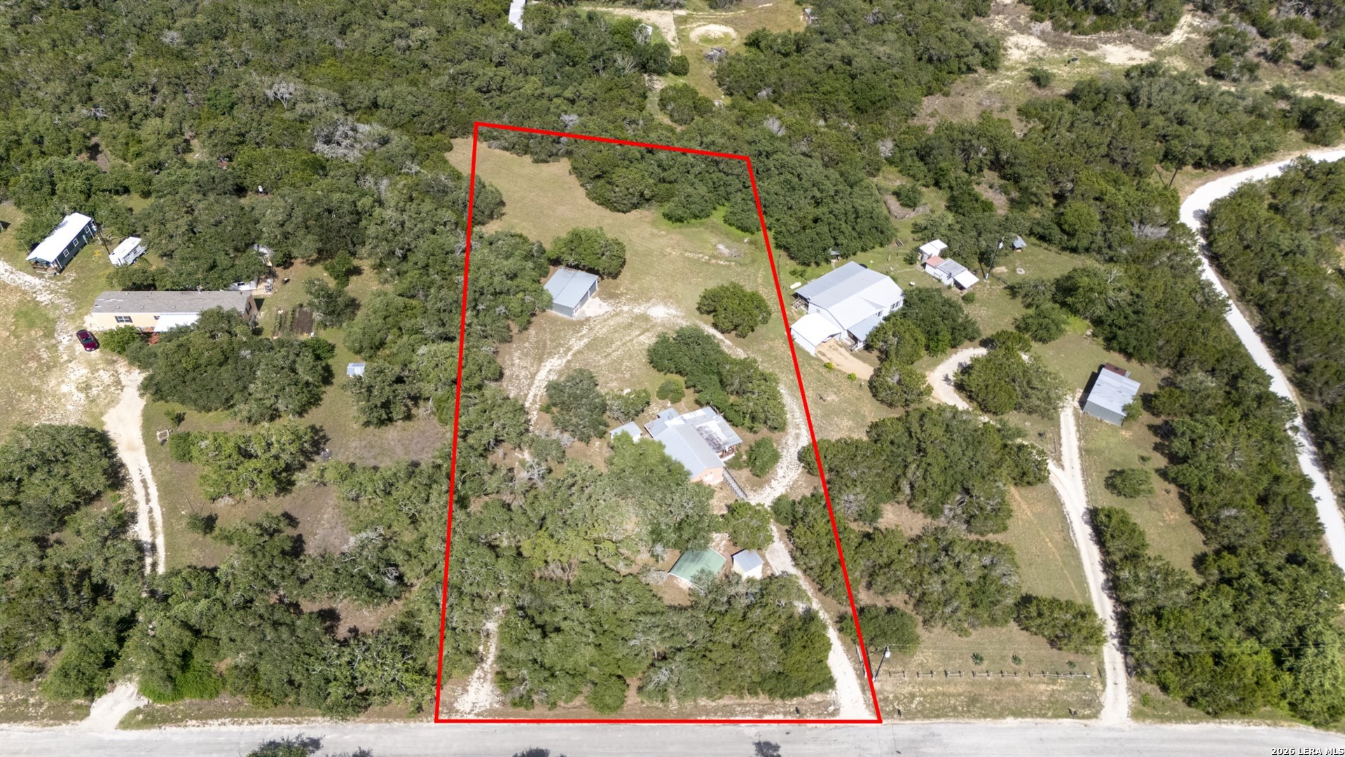 main property photo 16