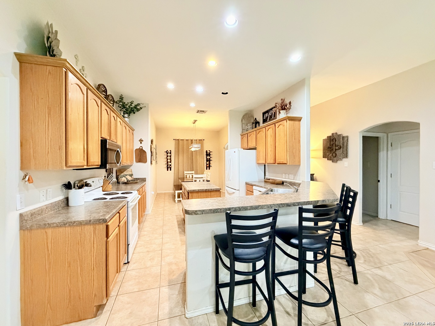 main property photo 17