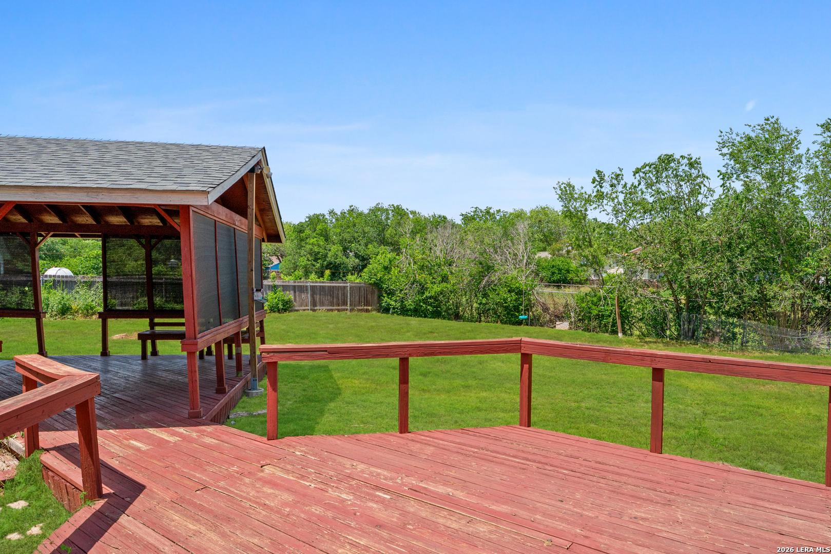 main property photo 24