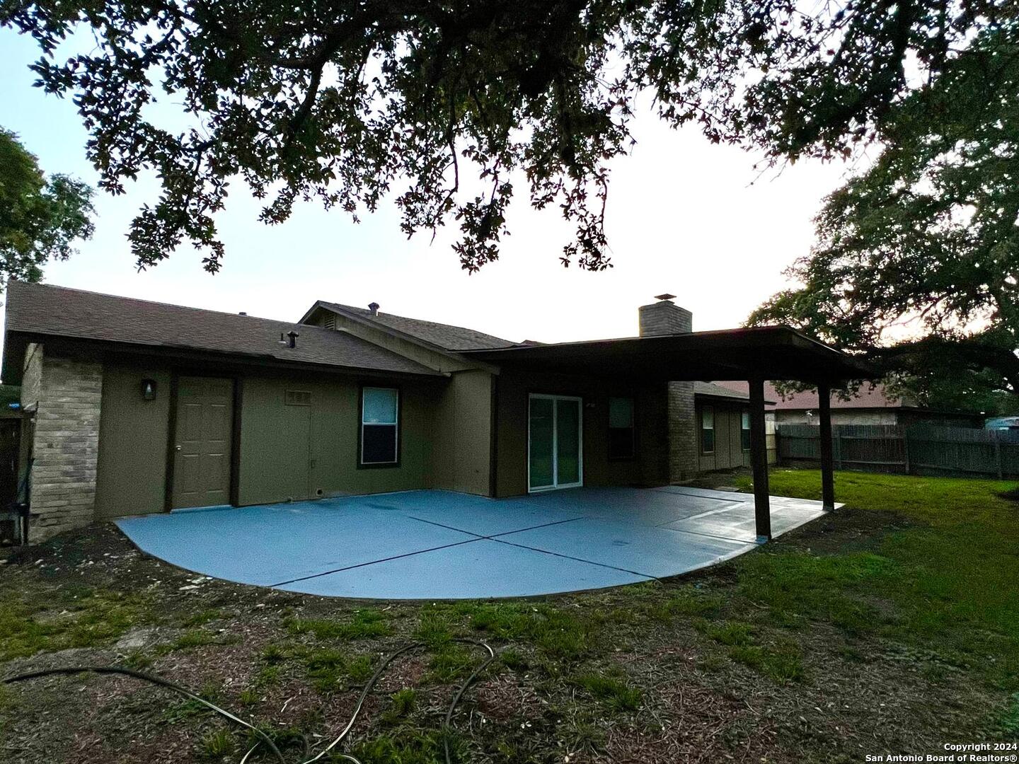 main property photo 25
