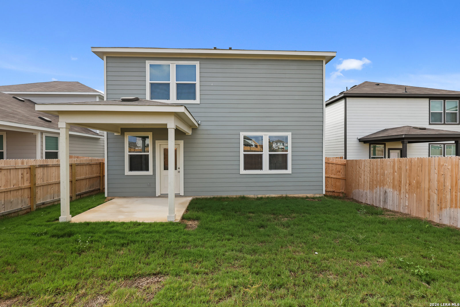 main property photo 30