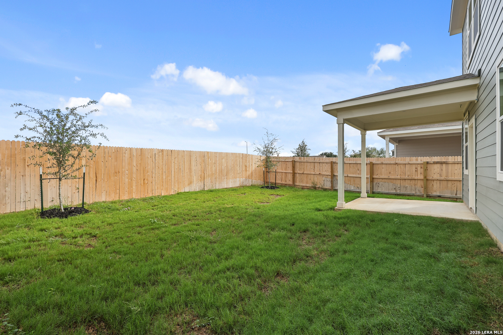 main property photo 31
