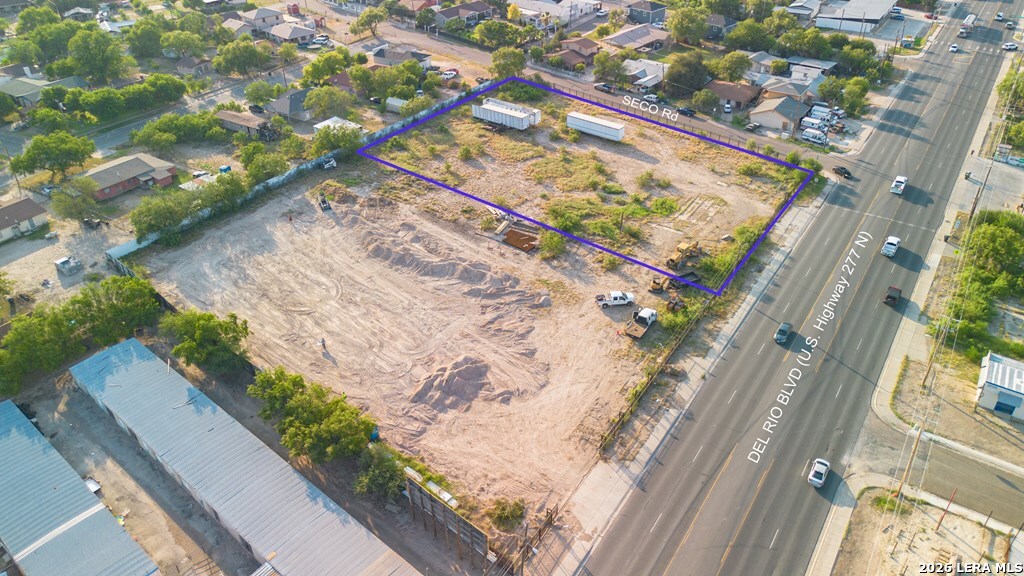 main property photo 10