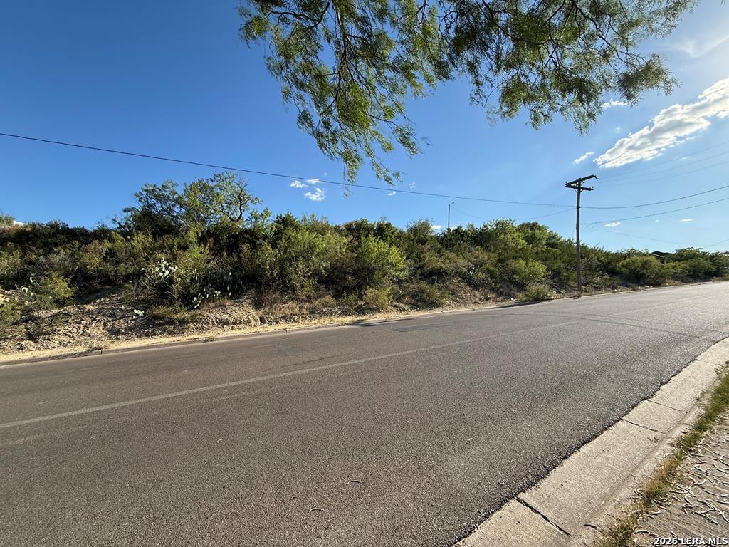 main property photo 6