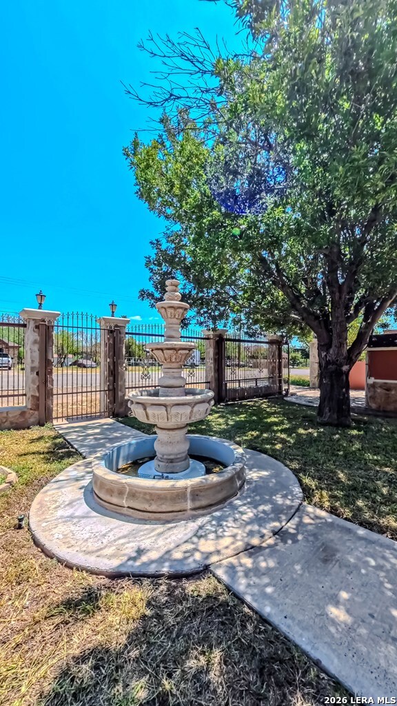 main property photo 12